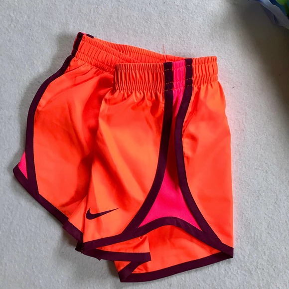 ❌SOLD❌ Nike NWOT Performance Dri Fit Assorted Bottom Bundle for Girls 3T - Picture 8 of 12